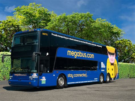 megabus montreal ottawa.